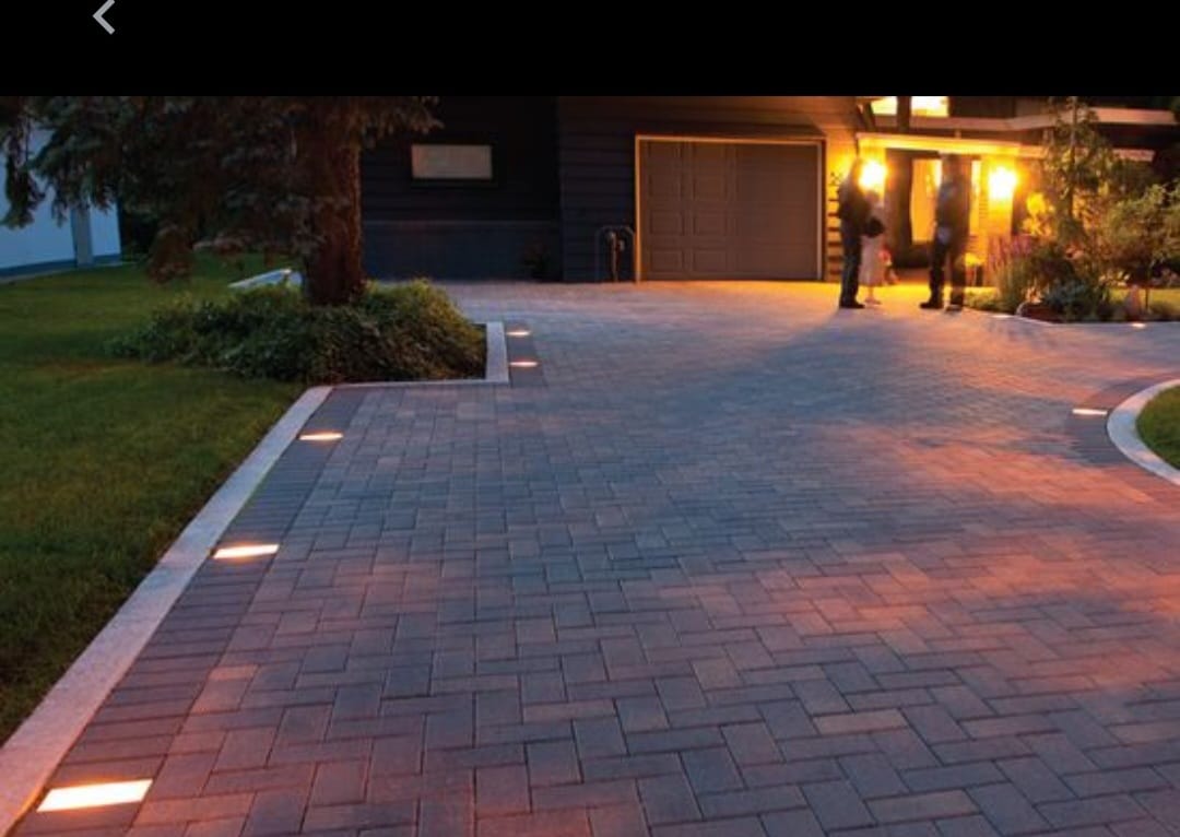 Driveway Paver Lighting