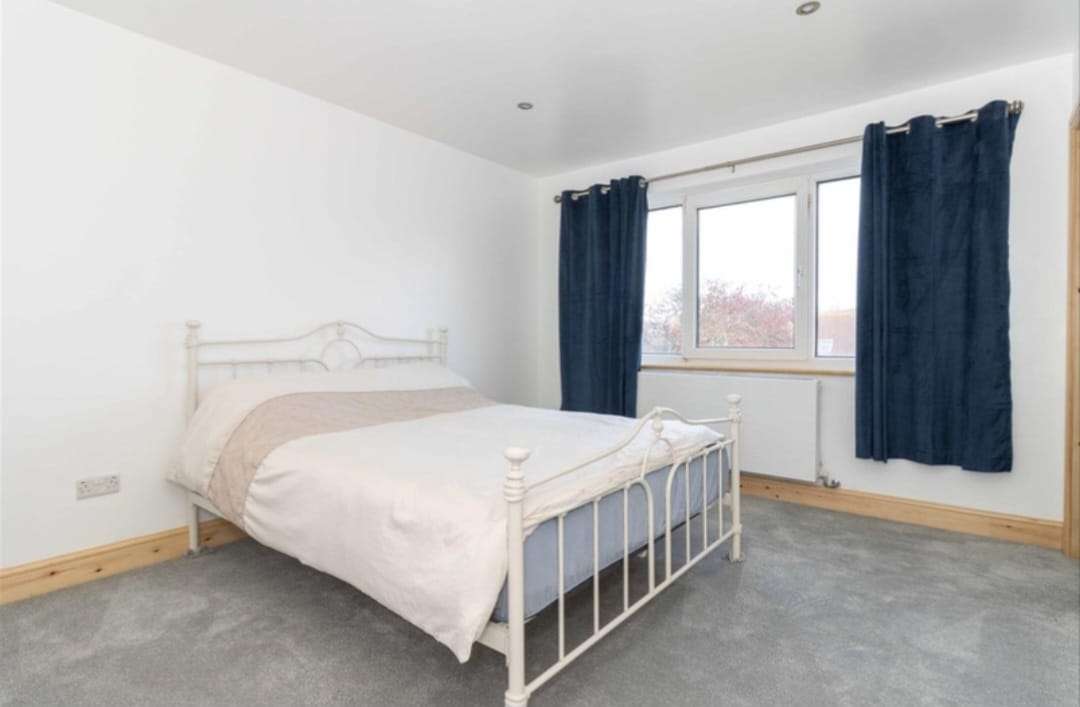 Bedroom Lighting & Socket Layout